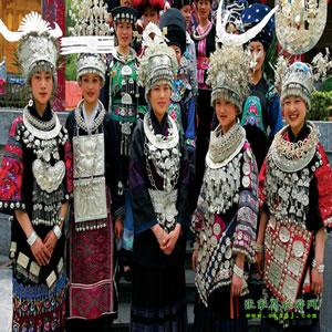 單獨成團L線：（湘西風情之旅）張家界、德夯大峽谷、鳳凰古城4天3晚獨立成團游