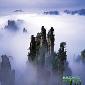 暑期夏令營(yíng)湘西精華旅游線路：長(zhǎng)沙、韶山、張家界、鳳凰純玩8日游